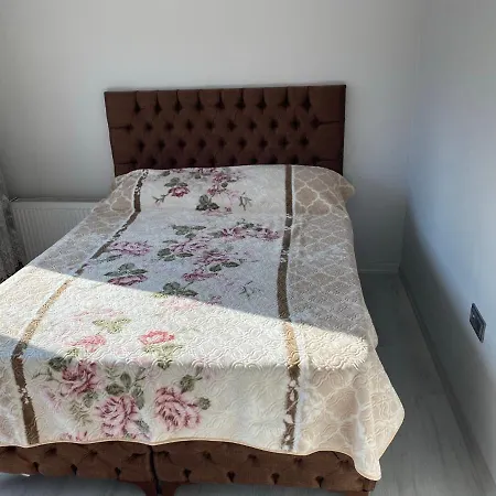 公寓 Beautiful Renovated Flat, New Furniture, Stunning View.